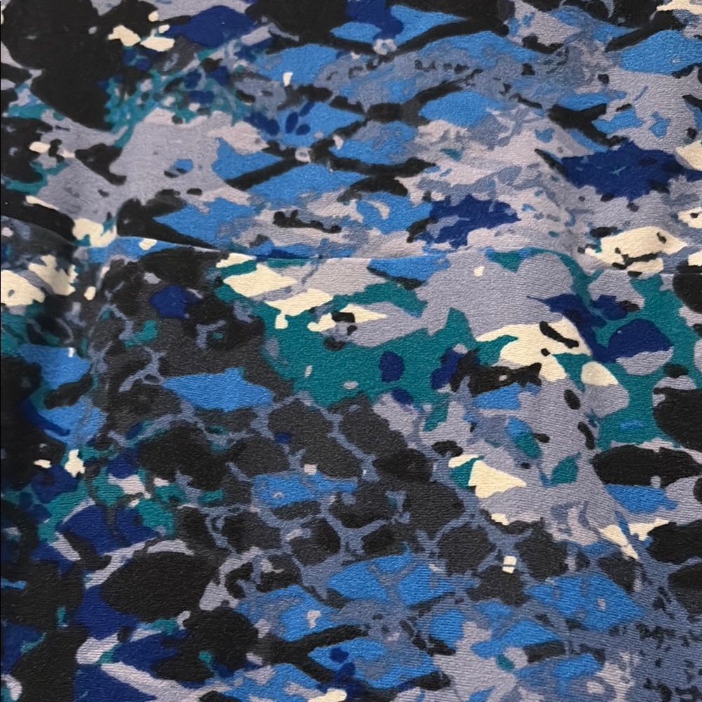 Robert Louis Multitone Blue Abstract A-Line Skirt - Picture 3 of 10